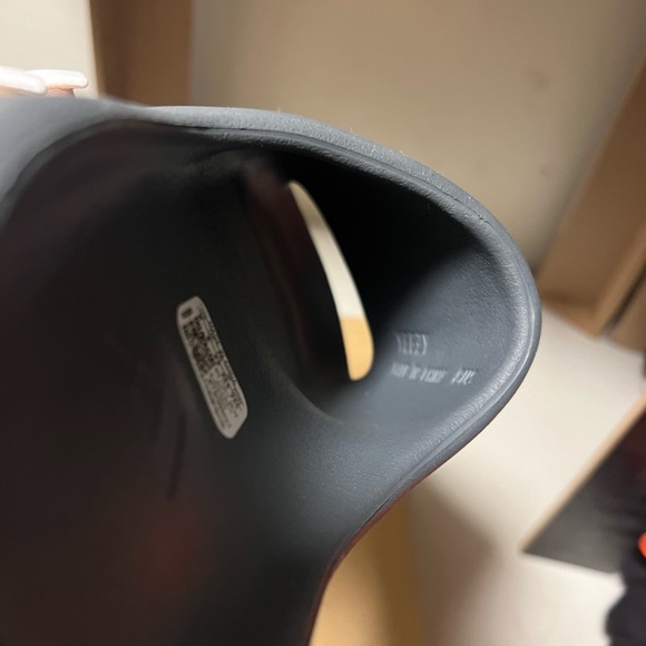 Yeezy slides size 8 Slate Grey - Picture 9 of 11